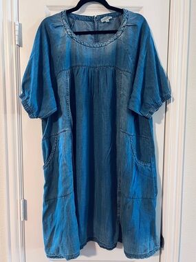 Loose Denim Tunic Dress with Pockets